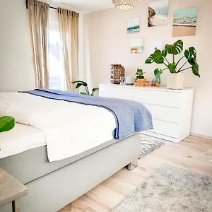 Schoenes Modernes Einfamilienhaus Fuer 1 Bis 6 Personen Ferienhaus